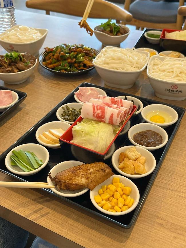 十秒到云南米線加盟